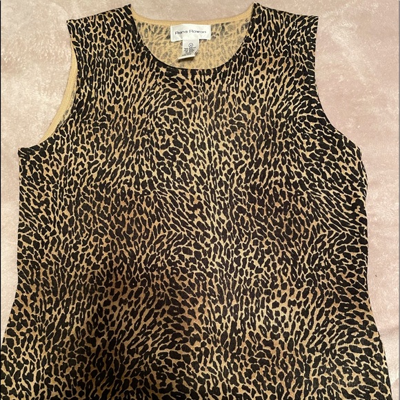 Soft animal print sleeveless top, size M, $15 - Picture 1 of 5